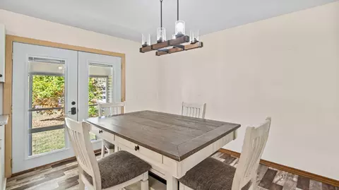 Dining - 587 Normandy Dr, Marion, OH 43302 photo 1 of 4