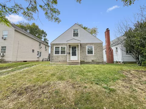 611 Whitethorne Ave, Columbus, OH 43223