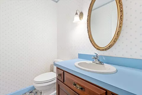 Bath - 3919 Maple Grove Rd, Marion, OH 43302 photo 4 of 4