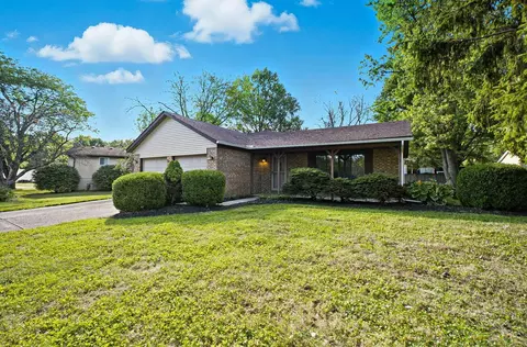 347 Seven Pines Dr, Pickerington, OH 43147