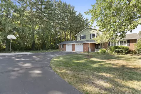Exterior - 111 Edwards Rd, Johnstown, OH 43031 photo 3 of 16