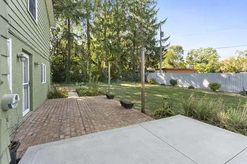 Exterior - 111 Edwards Rd, Johnstown, OH 43031 photo 7 of 16