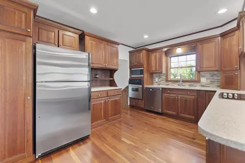 Kitchen - 111 Edwards Rd, Johnstown, OH 43031 photo 2 of 4
