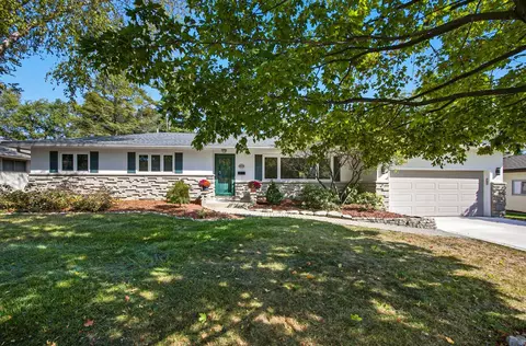 3804 Mountview Rd, Columbus, OH 43220