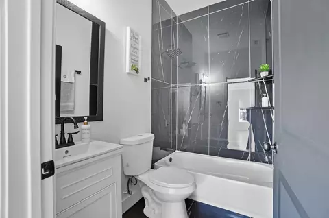 Bath - 828 E Main St, Columbus, OH 43205 photo 3 of 4