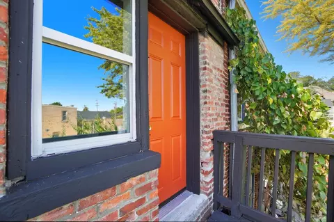 Exterior - 828 E Main St, Columbus, OH 43205 photo 10 of 10