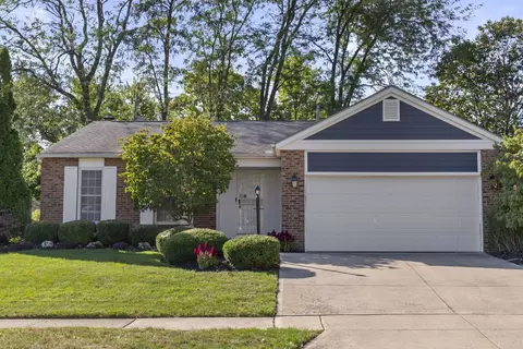 3493 En Joie Dr, Columbus, OH 43228