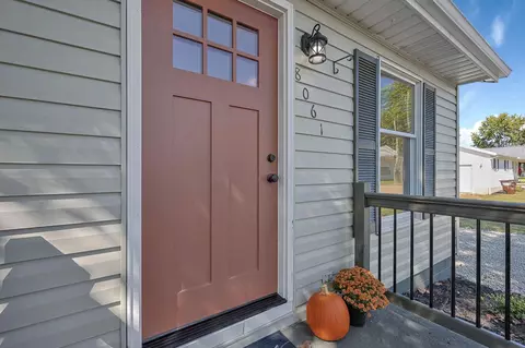 8061 Maple St, Thurston, OH 43157 photo 3