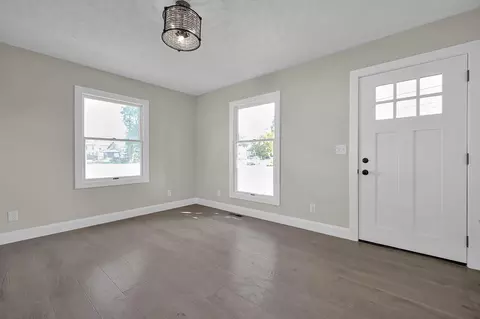 8061 Maple St, Thurston, OH 43157 photo 5