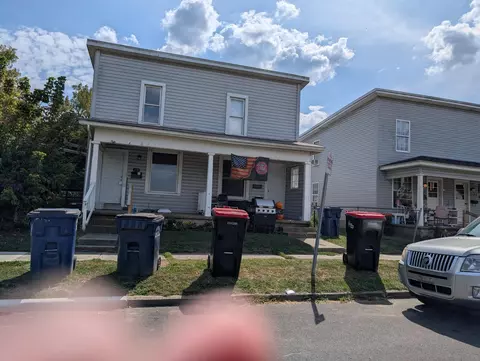 315-317 Wehrle Ave, Newark, OH 43055