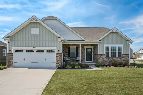 4399 Rishel St, Grove City, OH 43123