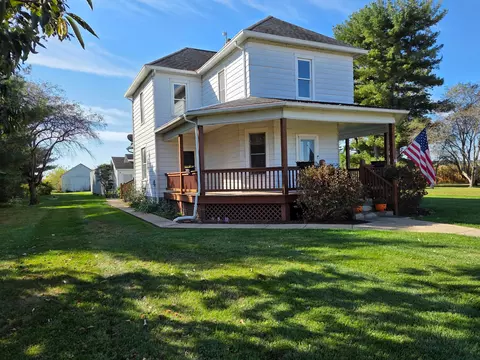 1135 Blacklick Rd NE, Millersport, OH 43046