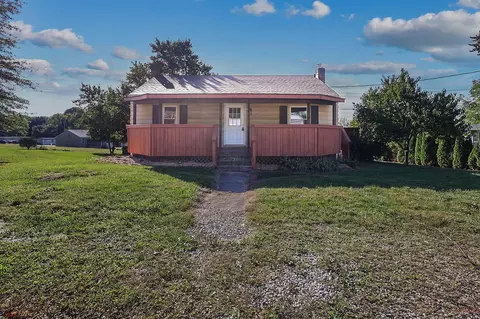 12 Northview Dr, Mount Vernon, OH 43050