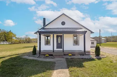 200 Pittsburgh Ave, Mount Vernon, OH 43050