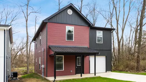 13176 Oak Rd NE, Thornville, OH 43076