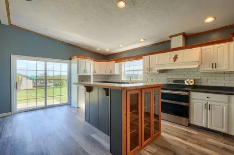 14031 Beaver Pike, Jackson, OH 45640 photo 30