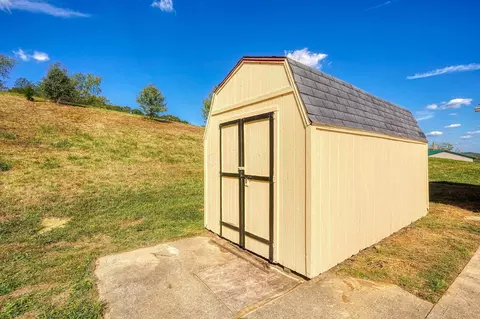 14031 Beaver Pike, Jackson, OH 45640 photo 47