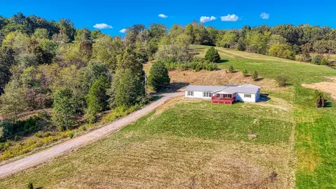 14031 Beaver Pike, Jackson, OH 45640 photo 6