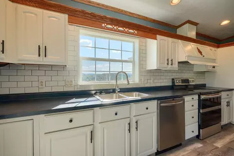 14031 Beaver Pike, Jackson, OH 45640 photo 32
