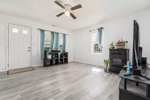 575 Renick Ave, Circleville, OH 43113 photo 9