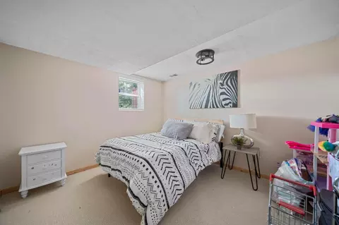 Bedroom - 4415 Maple Grove Rd, Marion, OH 43302 photo 4 of 4