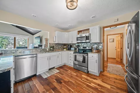 Kitchen - 4415 Maple Grove Rd, Marion, OH 43302 photo 1 of 3