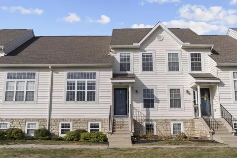 7095 Donerail Dr, New Albany, OH 43054