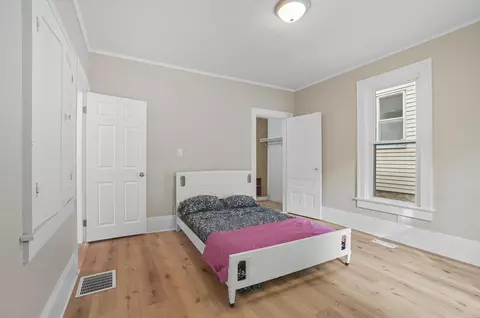 Bedroom - 224 Glenn Ave, Springfield, OH 45505 photo 2 of 8