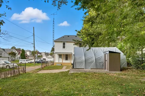 Exterior - 224 Glenn Ave, Springfield, OH 45505 photo 5 of 12