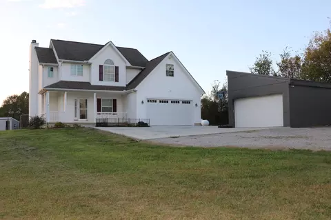 10545 Tucker Rd, Mount Vernon, OH 43050