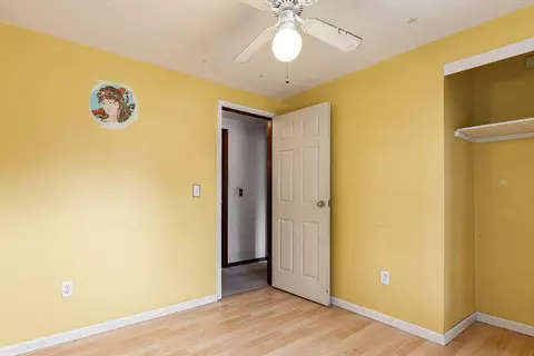 Bedroom - 712 Maclam Dr, Columbus, OH 43204 photo 2 of 6