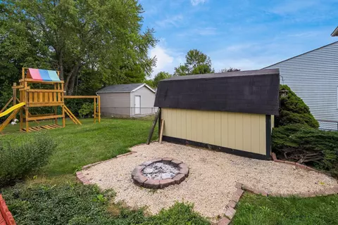 Exterior - 712 Maclam Dr, Columbus, OH 43204 photo 5 of 5
