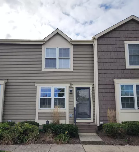 4995 Singleton Dr #18C, Hilliard, OH 43026