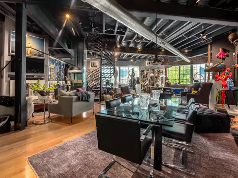 17 W 3rd Ave #212, Columbus, OH 43201