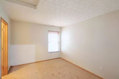 2193 Rustic Ledge Dr, Columbus, OH 43219 photo 7