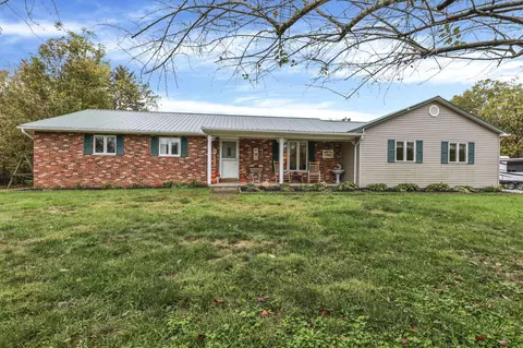 11290 Maysville Williams Rd, Logan, OH 43138