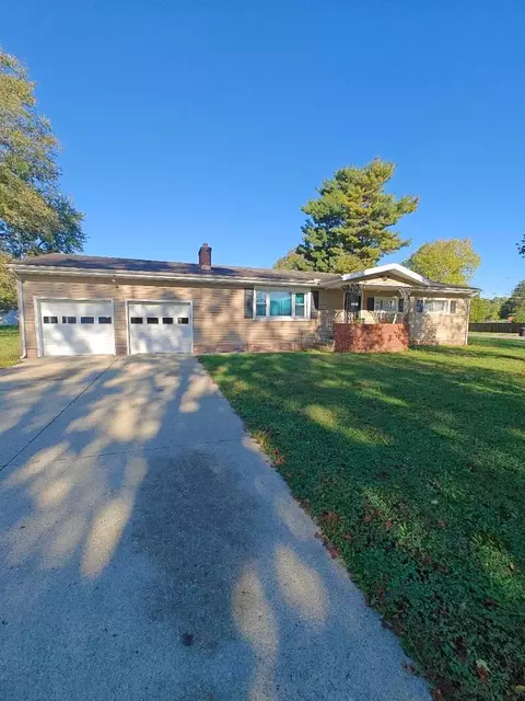 909 Fieldson Dr, Heath, OH 43056
