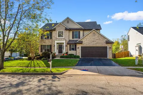 1819 Creekview Dr, Marysville, OH 43040