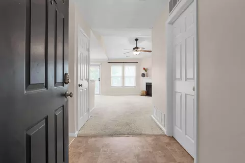 3392 Fishinger Mill Dr, Hilliard, OH 43026