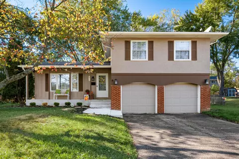 371 Delaware Dr, Westerville, OH 43081