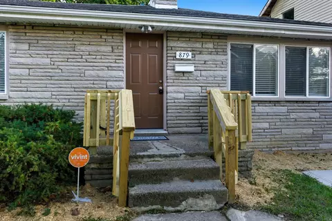 Exterior - 879 E 4th Ave, Columbus, OH 43201 photo 4 of 10