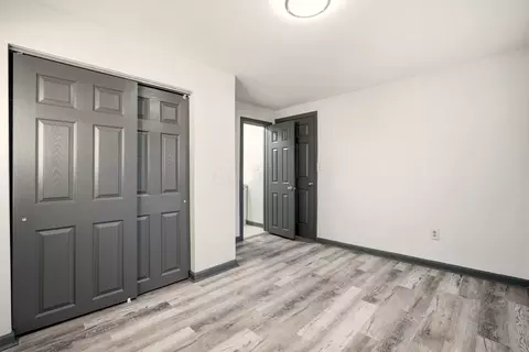 Bedroom - 879 E 4th Ave, Columbus, OH 43201 photo 2 of 8