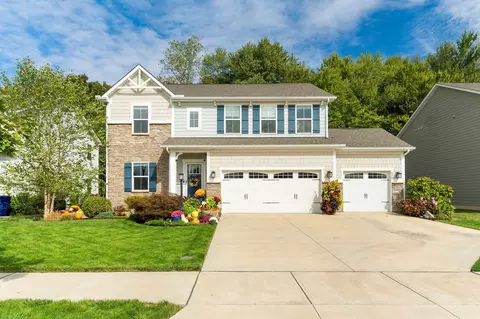 336 Mcnamara Loop, Lewis Center, OH 43035