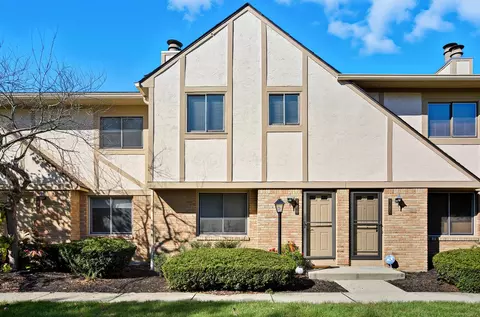 5244 Greensedge Way #12, Columbus, OH 43220