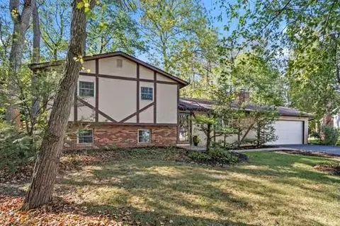 1205 Sunny Hill Dr, Columbus, OH 43221