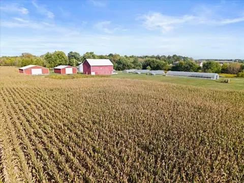 643 Brickel Rd, Jamestown, OH 45335 photo 3