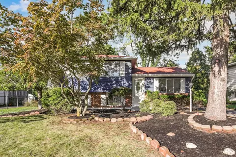 6255 Carthage Dr, Westerville, OH 43081
