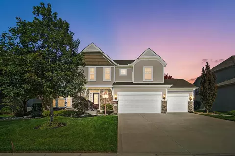 8393 Coldwater Dr, Powell, OH 43065