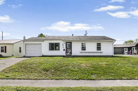 581 Edgewood Dr, Newark, OH 43055
