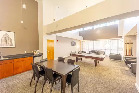 106 N High St #207, Columbus, OH 43215